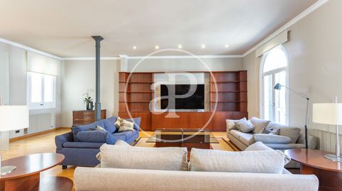 Foto 2 von Wohnung zur Miete in Carrer de Còrsega, Dreta de l'Eixample, Barcelona Capital