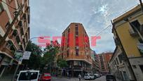 Exterior view of Flat for sale in  Barcelona Capital  with Heating