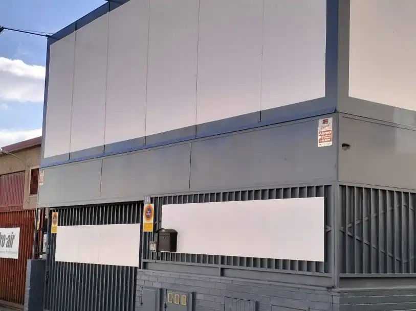 Vista exterior de Local en venta en Alcorcón con Aire acondicionado y Calefacción