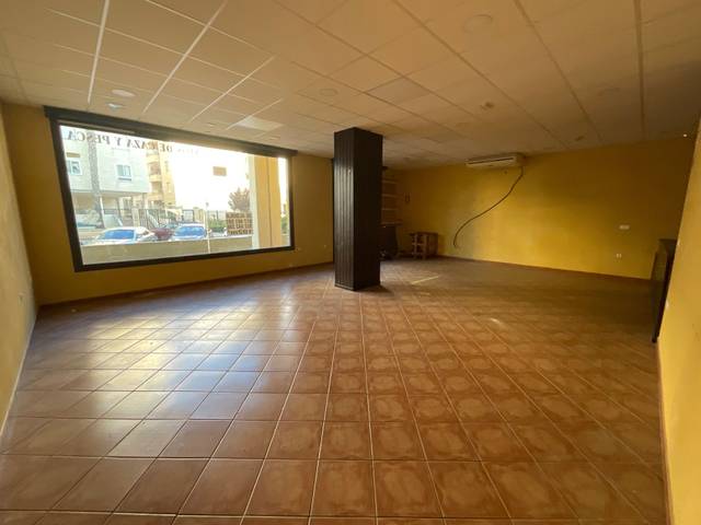 Local comercial en Alquiler en Fuentemora