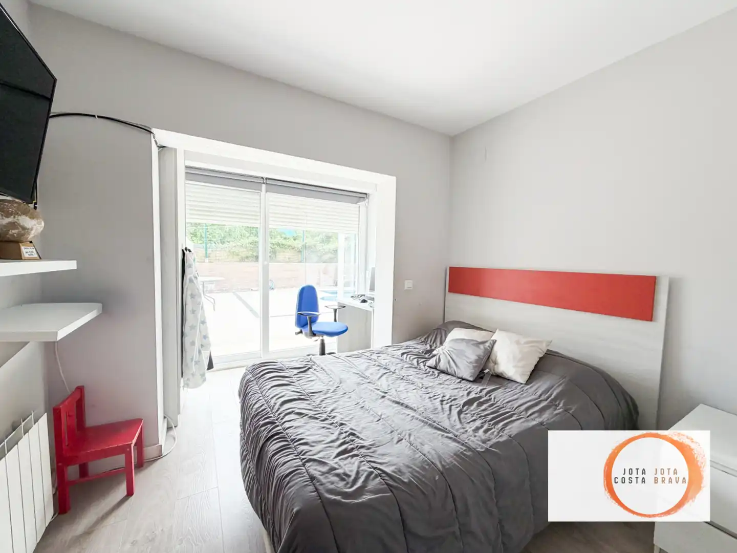 Habitación de Casa adosada en venta en Caldes de Malavella con Aire acondicionado, Calefacción y Jardín privado