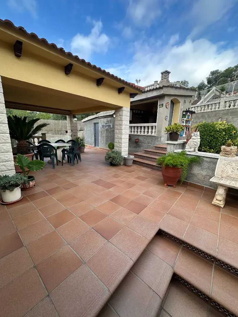 Terraza de Casa o chalet en venta en Castellet i la Gornal con Aire acondicionado, Calefacción y Jardín privado