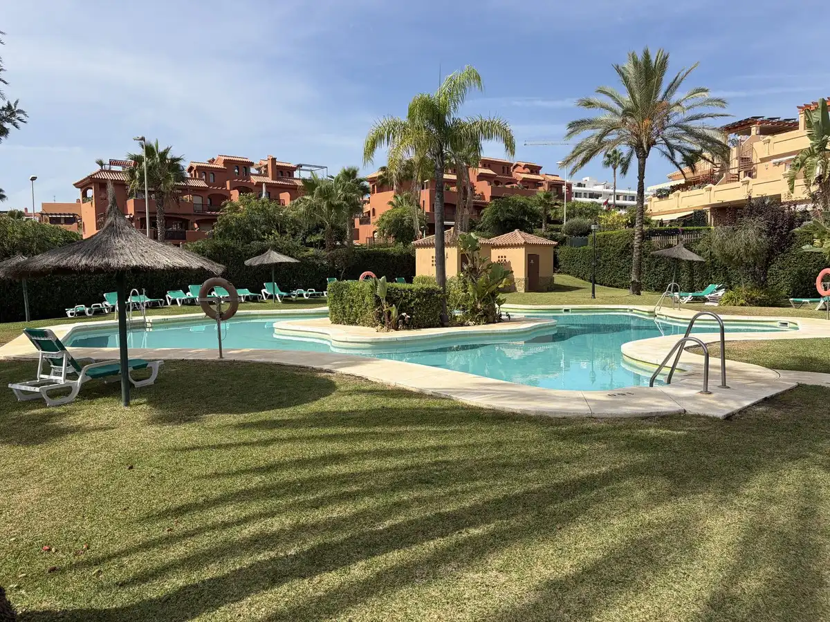 Jardí de Casa adosada en venda en Estepona Pueblo