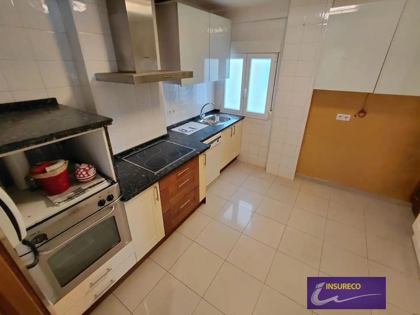 Kitchen of Apartments for sale in León Capital   with Heating