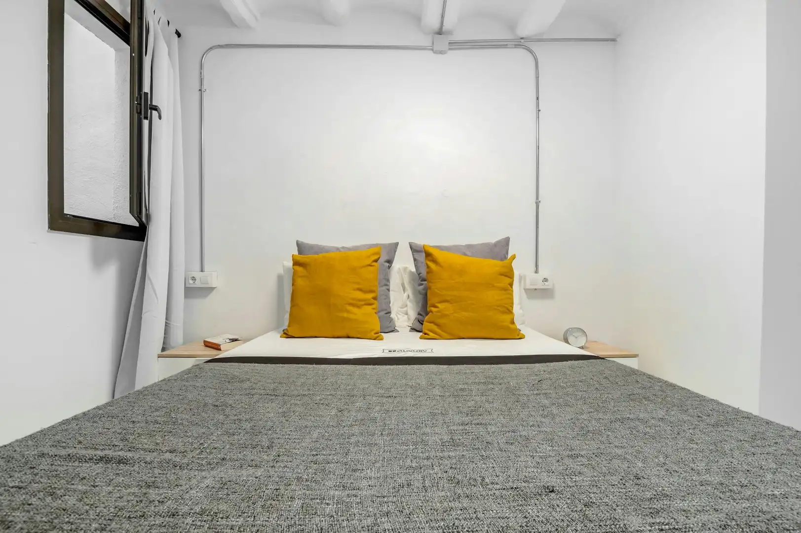 Habitación de Piso de alquiler en Barcelona con Aire acondicionado, Lavadora y TV