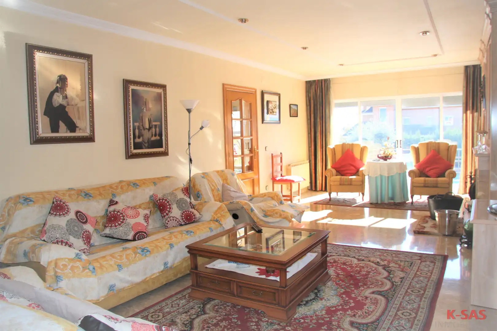 Sala d'estar de Casa o xalet en venda en Tarragona amb Aire condicionat, Calefacció i Jardí privat