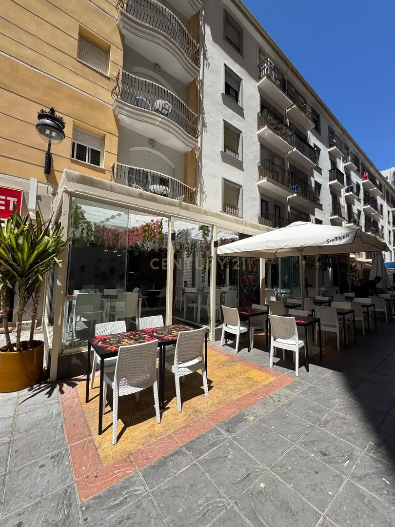 Local en traspaso en Fuengirola con Aire acondicionado