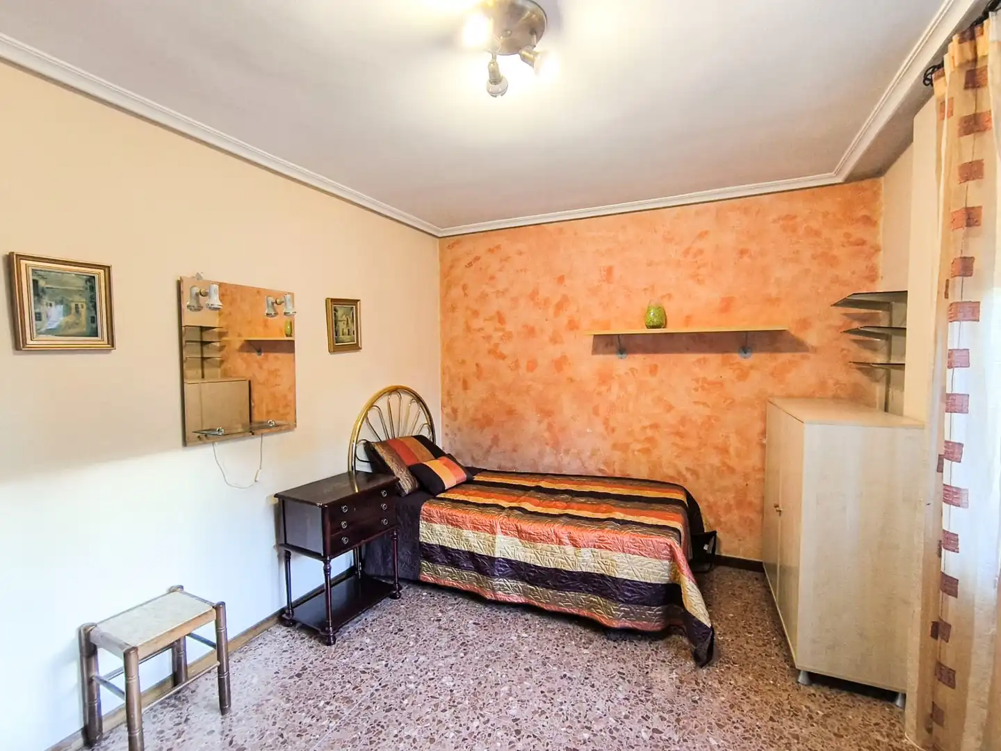 Bedroom of Flat for sale in Zaragoza  with Air Conditioner, Heating and Terrace