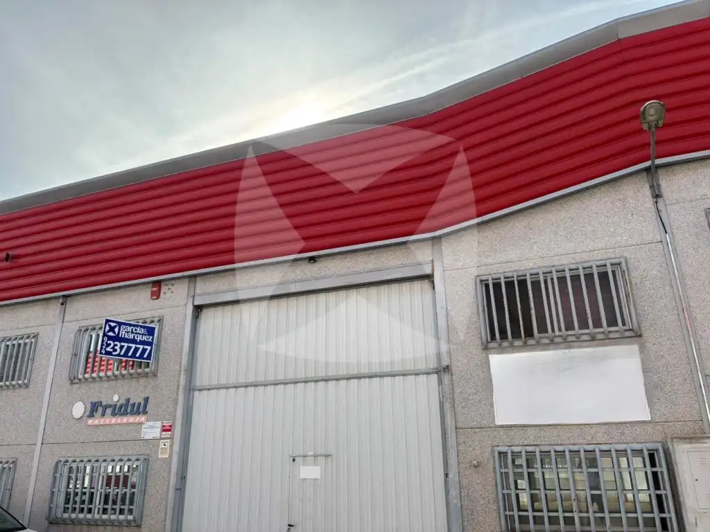Nau industrial en venda a Calle Nevero Diecinueve, imagen 2