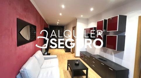 Foto 2 de Piso de alquiler en Rio Jarama, San Nicasio, Leganés