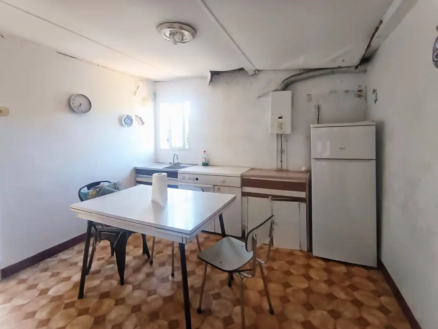 Kitchen of Houses for sale in Pontevedra Capital   with Private garden