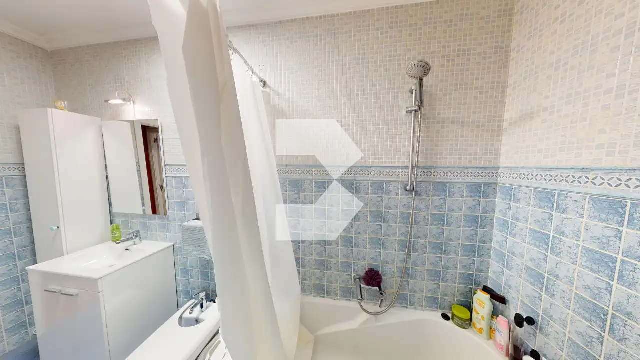Bathroom of Flat for sale in Alicante / Alacant  with Air Conditioner, Parquet flooring and Terrace