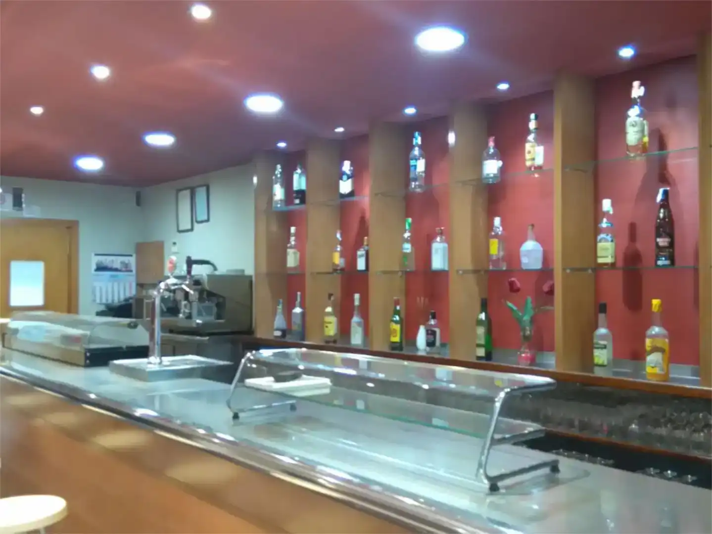 Commercial properties for rent in Jaca  with Air Conditioner
