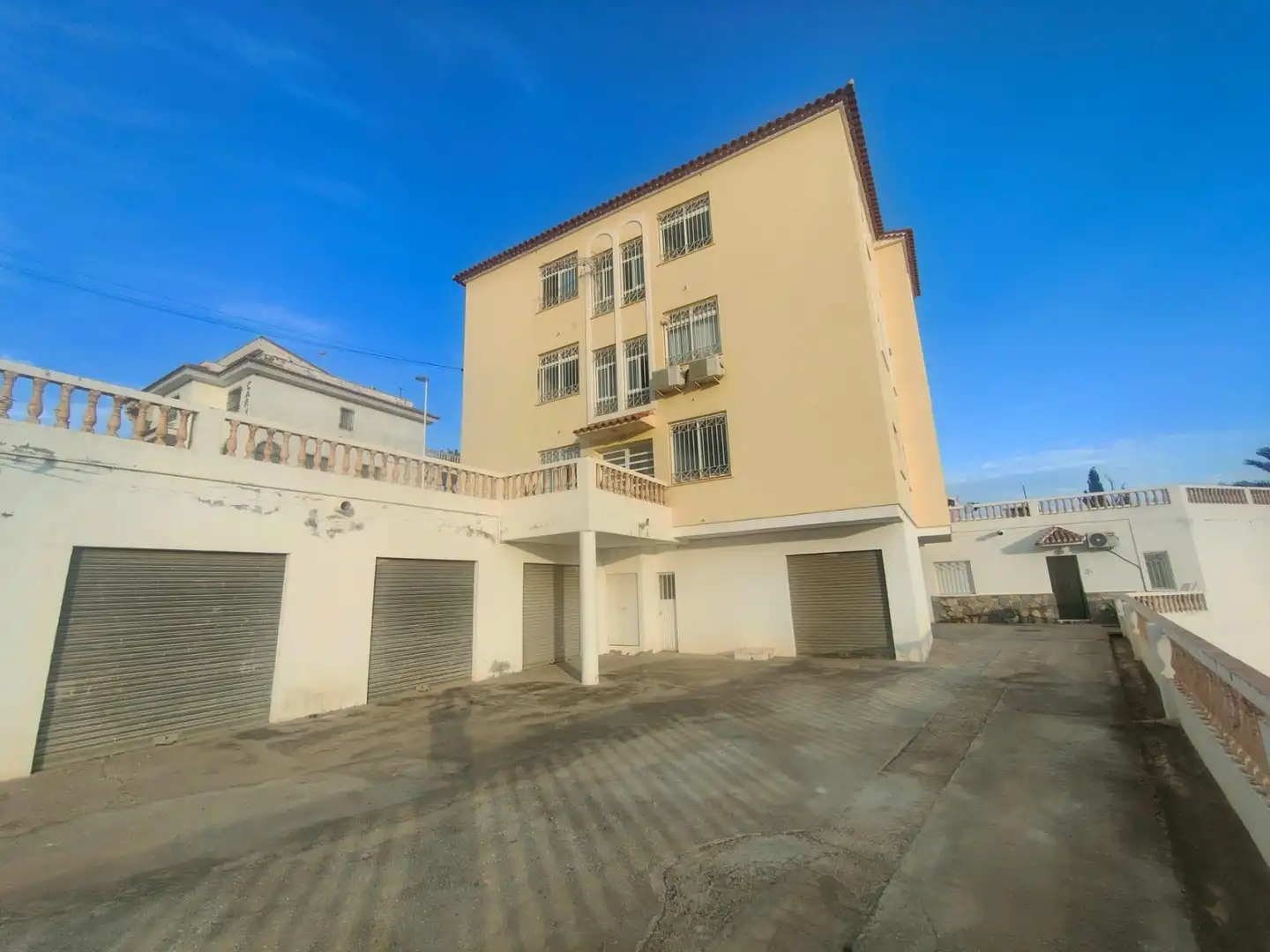 Exterior view of Garage for sale in Pulpí