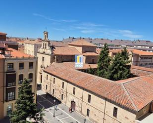 Vista exterior de Loft en venda en Zamora Capital 