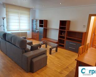 Living room of Flat to rent in Egüés  with Heating, Parquet flooring and Storage room