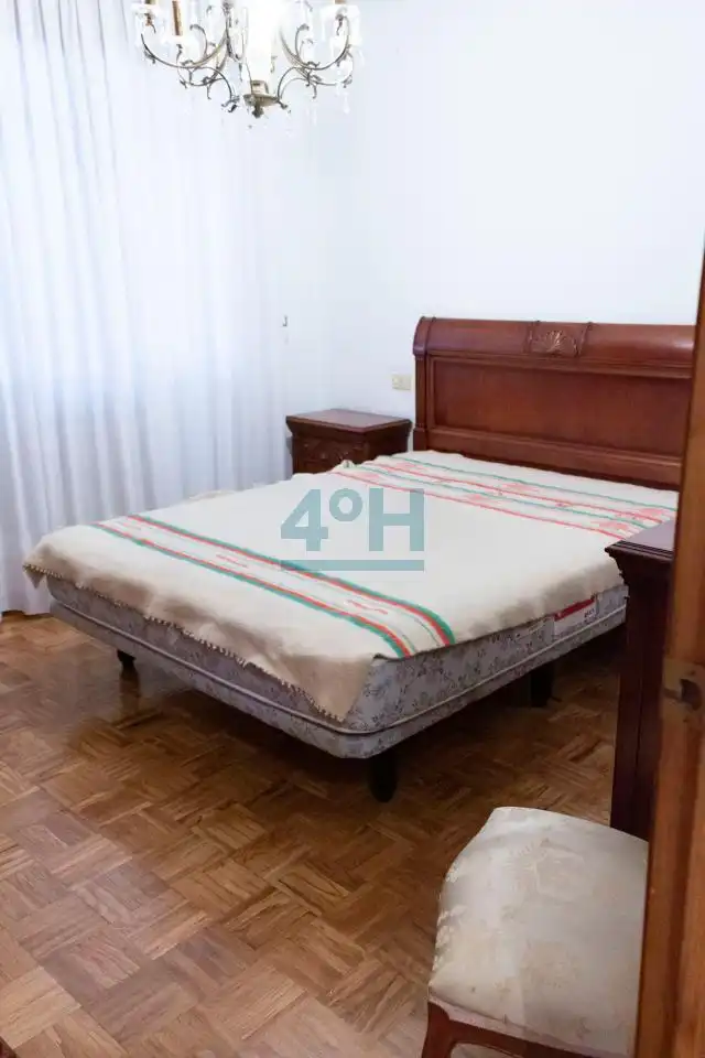 Habitación de Edificio en venta en Maceda
