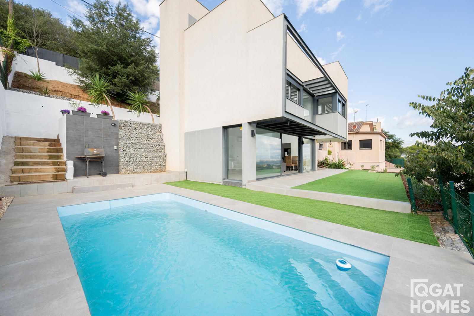 Swimming pool of House or chalet for sale in Sant Cugat del Vallès  with Air Conditioner, Terrace and Storage room