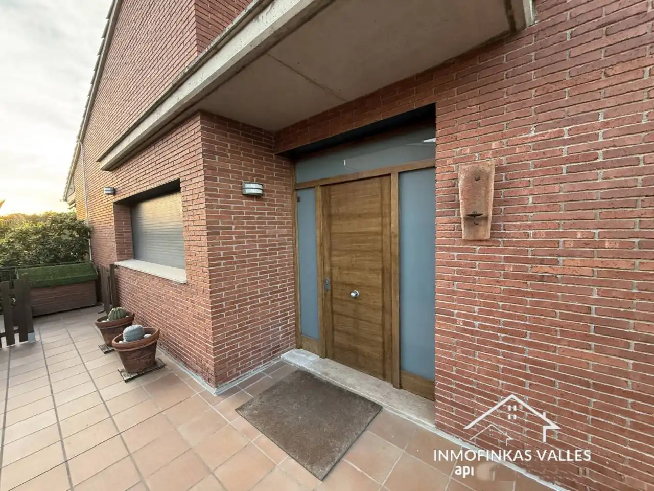 Vista exterior de Casa o xalet en venda en Caldes de Montbui amb Aire condicionat, Calefacció i Jardí privat