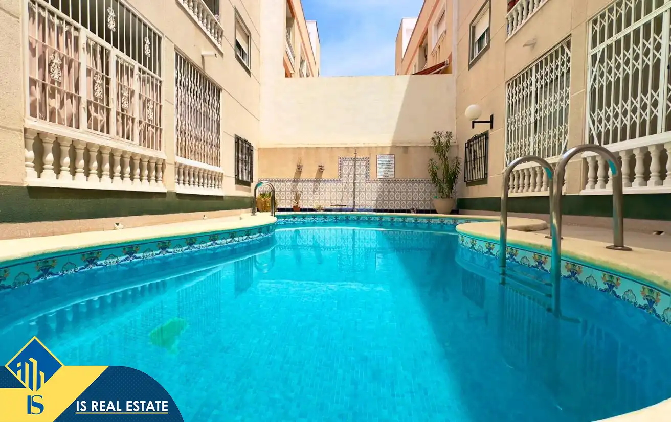 Apartment with pool for sale in Playa del Cura, imagen 2