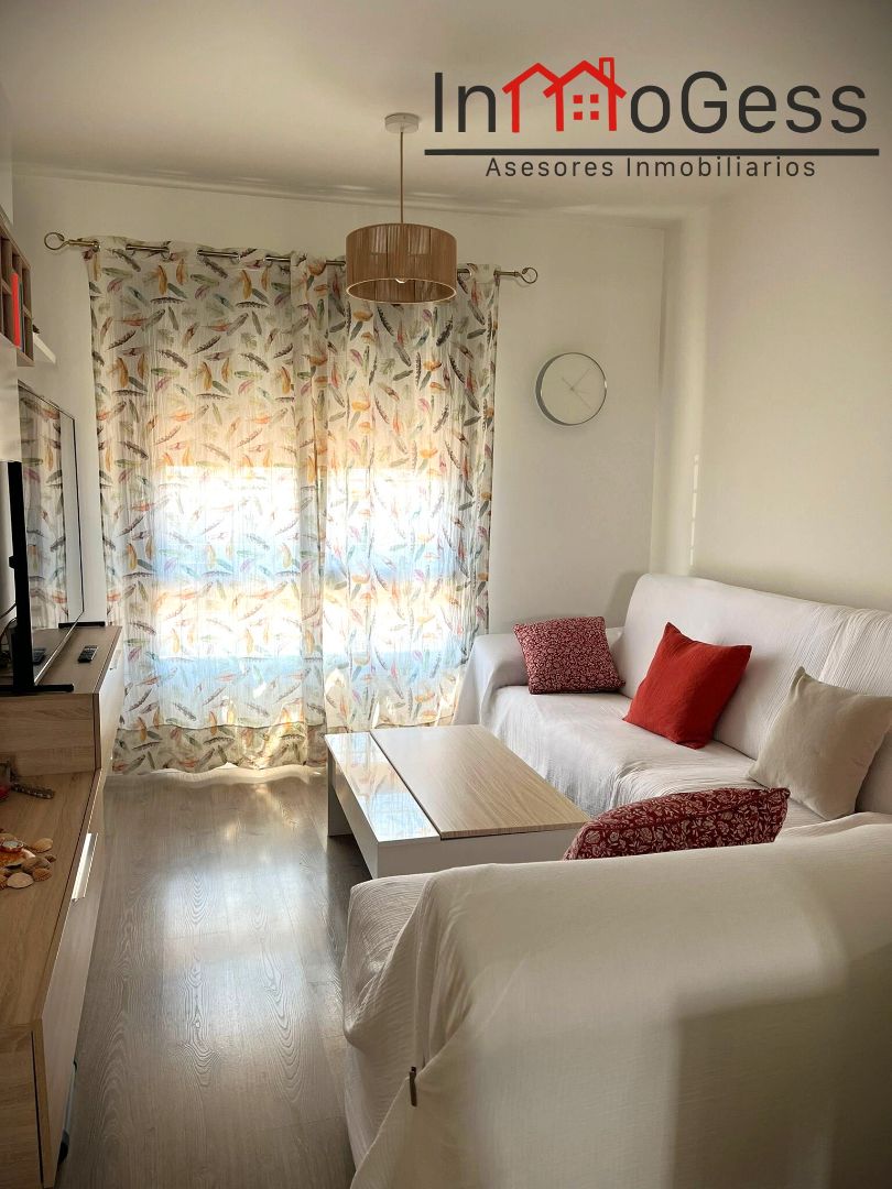 Sala d'estar de Pis de lloguer en Cártama amb Moblat