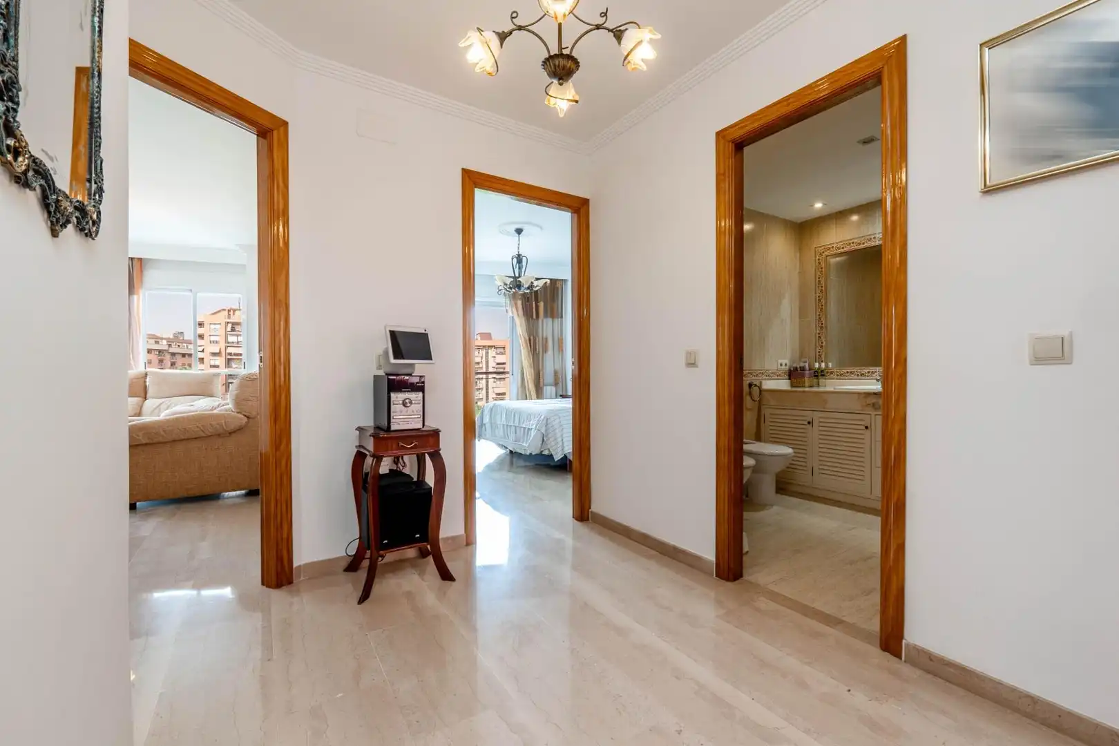 Flat for sale in Granada  with Air Conditioner, Furnished and Balcony