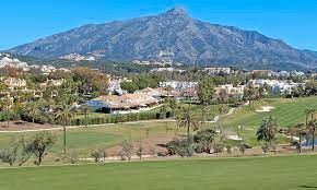 Exterior view of Flat for sale in La Campana  with Terrace and Furnished