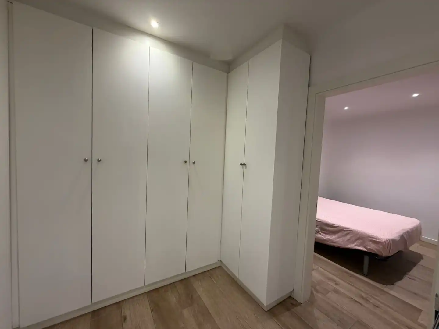 Habitación de Piso de alquiler en Lleida con Aire acondicionado, Amueblado y Horno