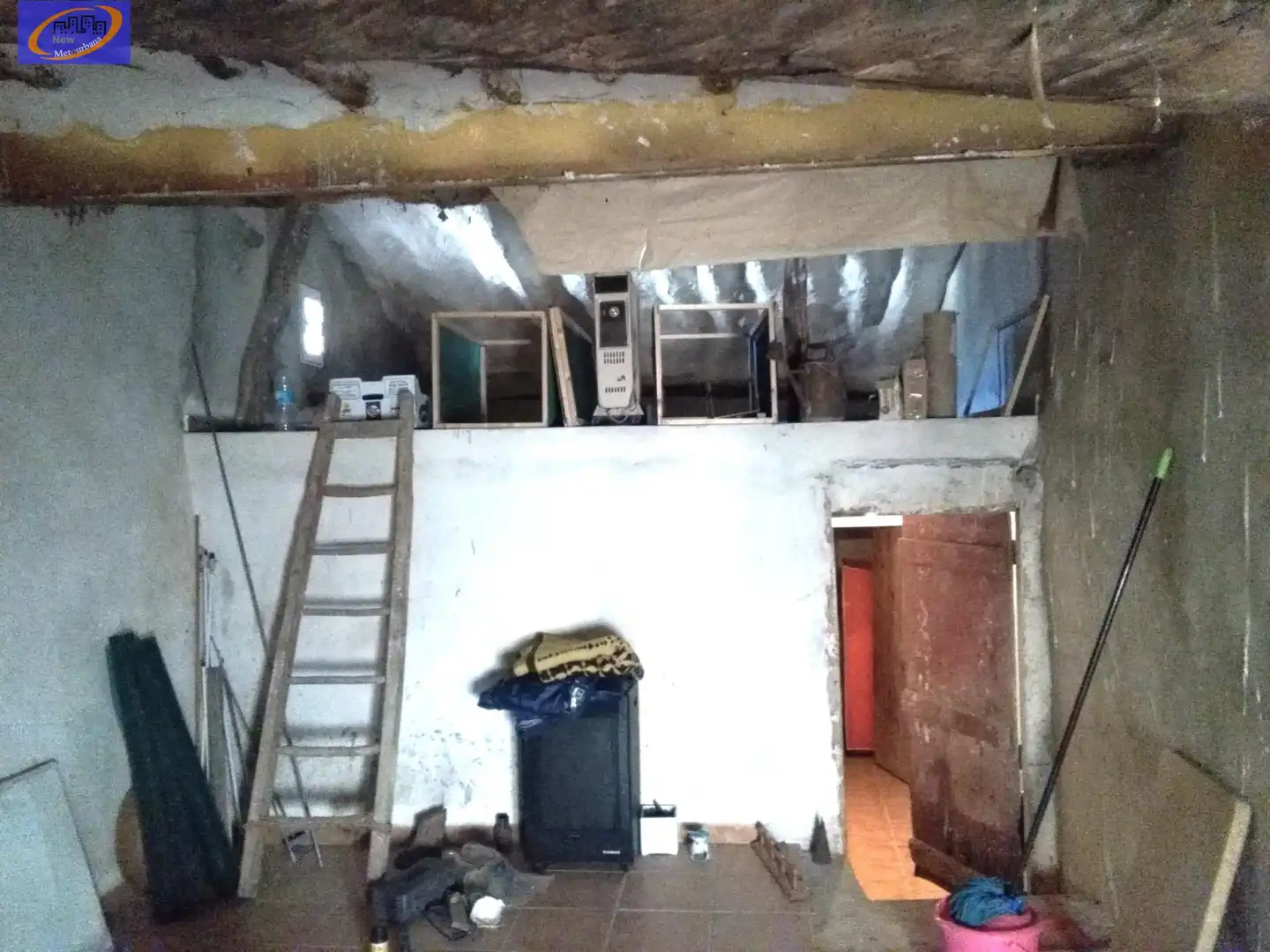 Houses for sale in Alpuente  with Heating, Storage room and Balcony