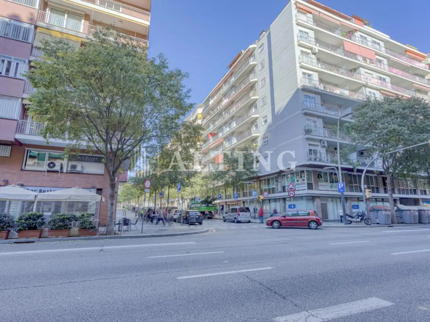 Vista exterior de Garaje en venta en Barcelona