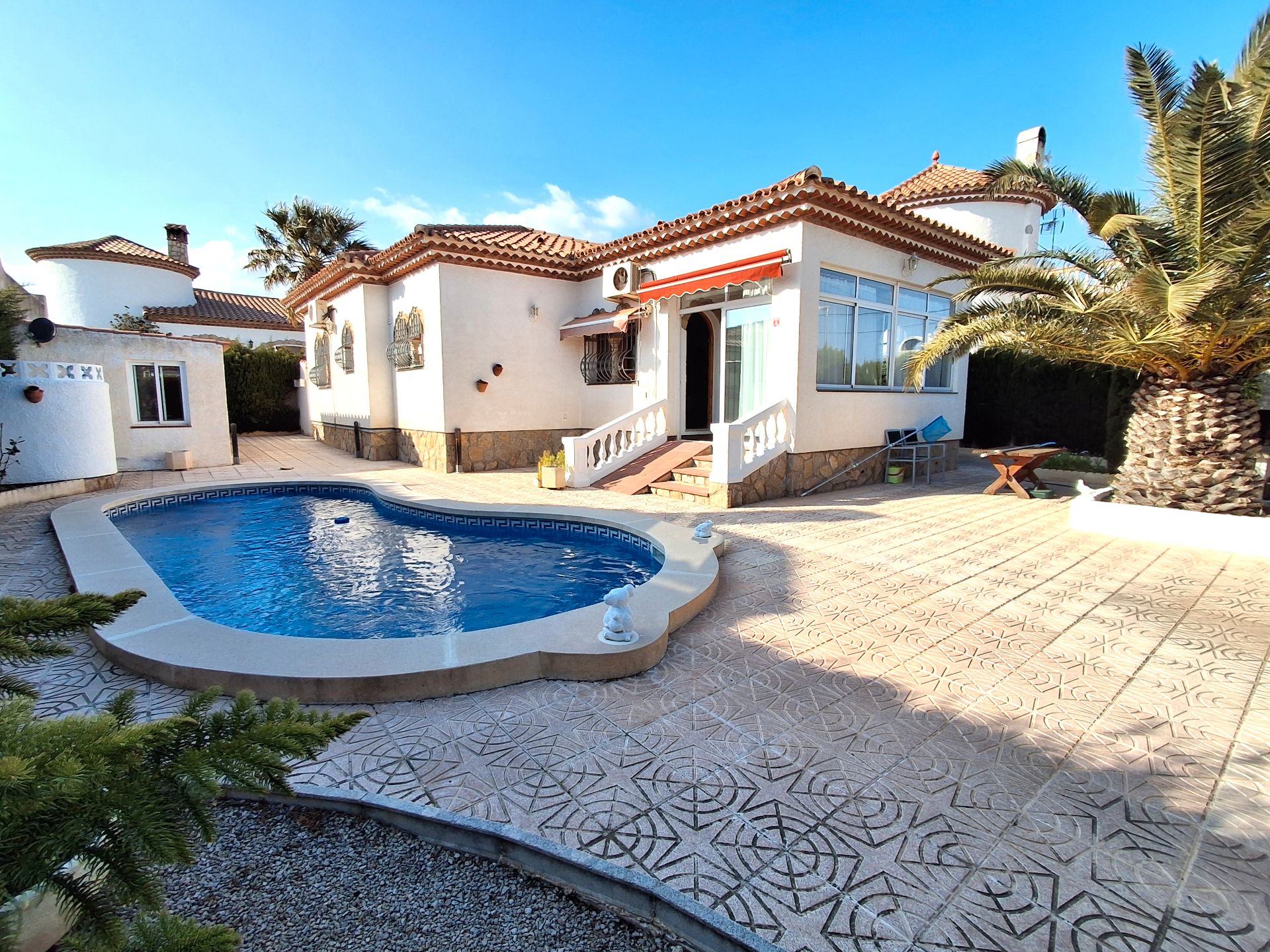 Exterior view of Houses for sale in Mont-roig del Camp  with Air Conditioner, Heating and Private garden