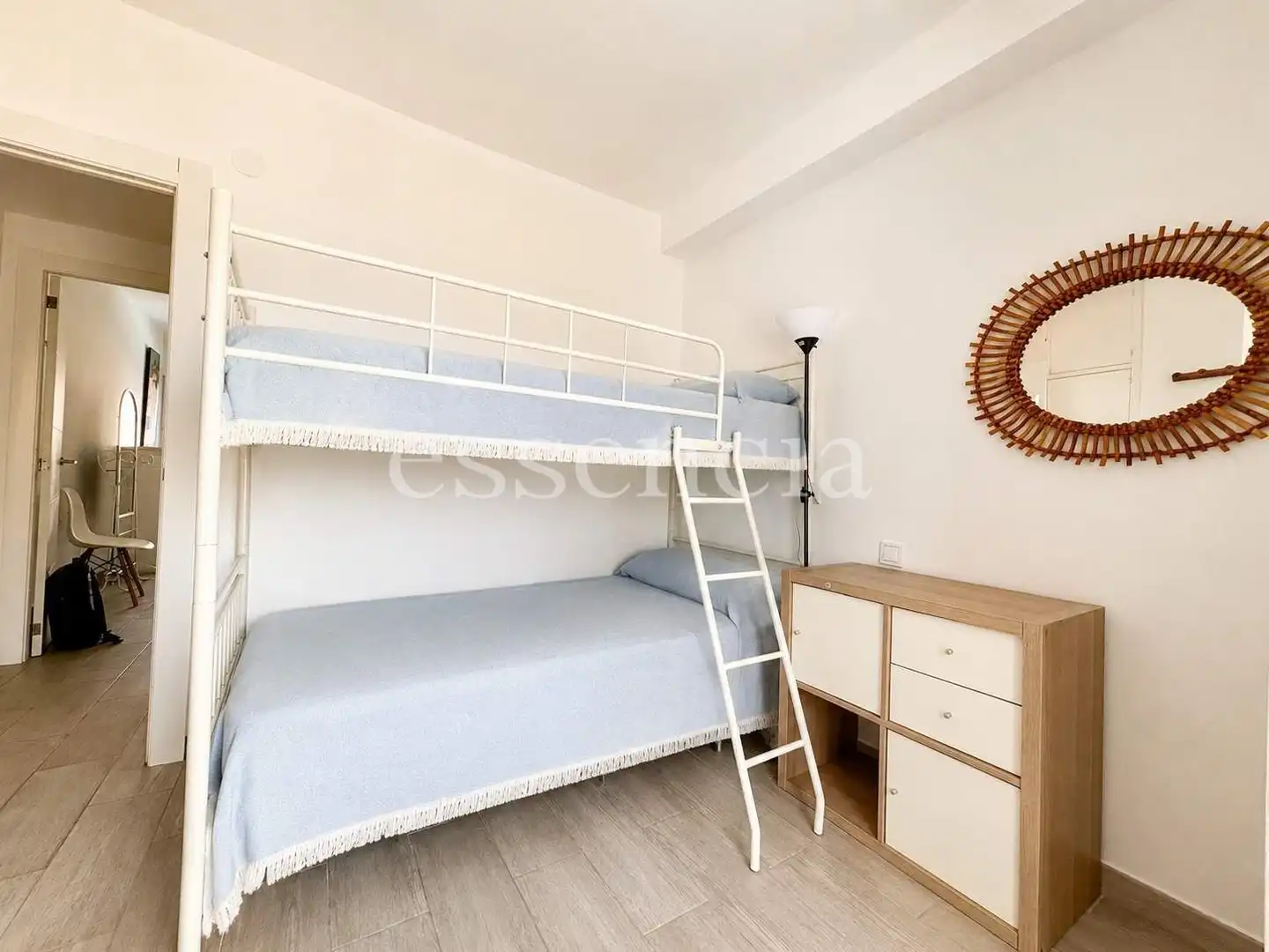 Habitación de Apartamento en venta en Gandia con Jardín privado, Terraza y Balcón