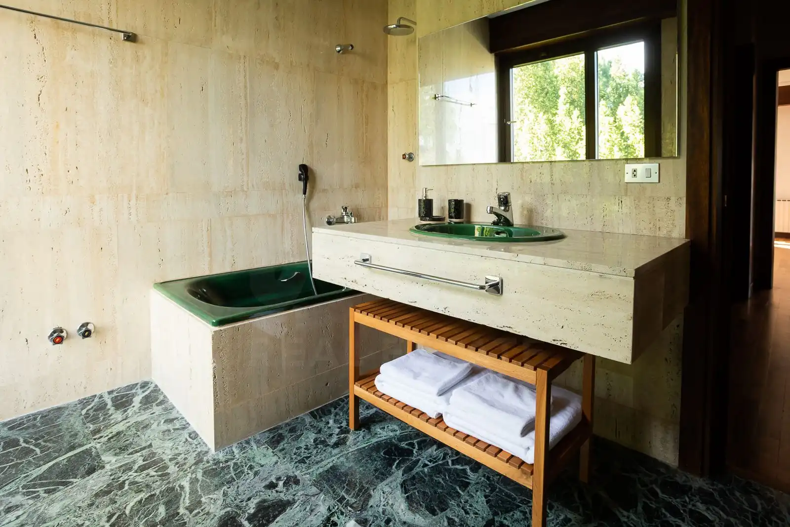 Baño de Casa o chalet de alquiler en Ibeas de Juarros con Terraza y Piscina