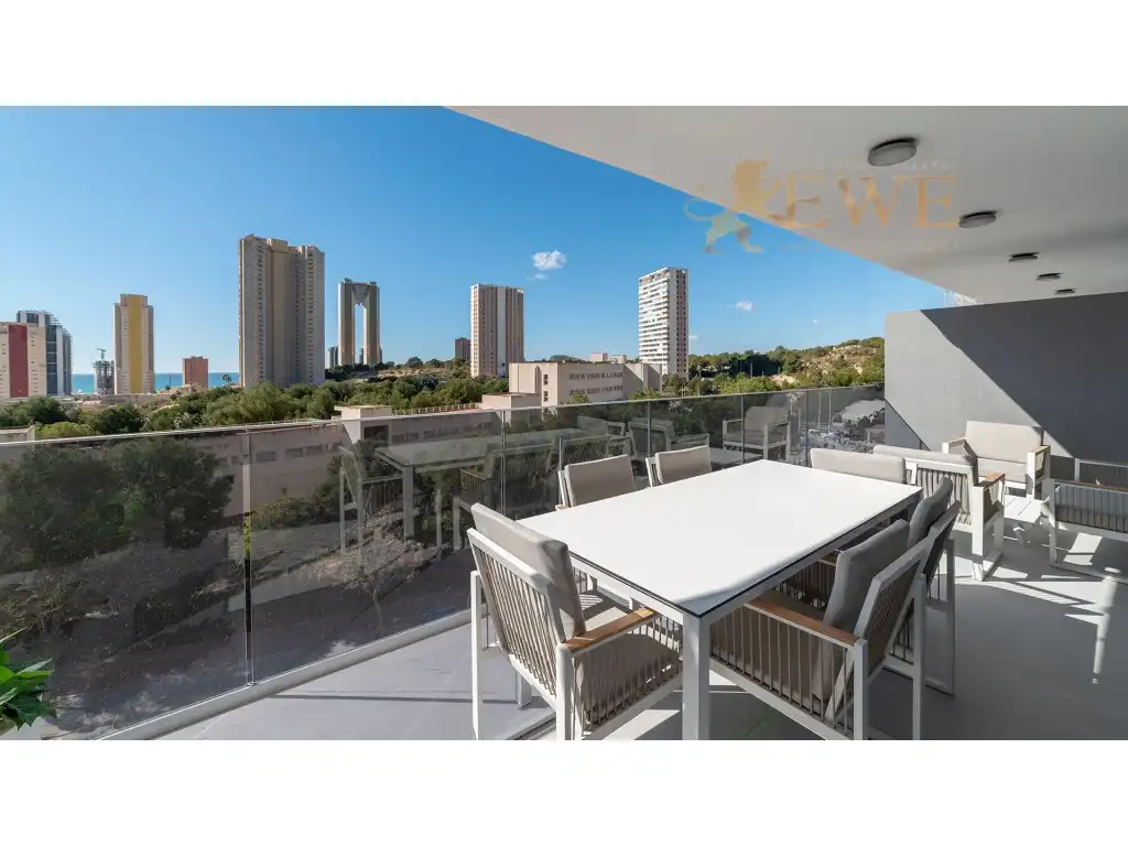 Appartement compact avec terrasse à vendre à Avenida de Mejico