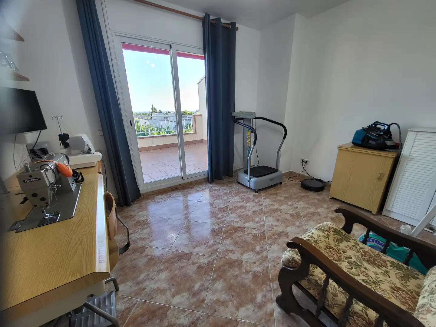 Habitación de Casa o chalet en venta en Pineda de Mar con Aire acondicionado, Calefacción y Terraza