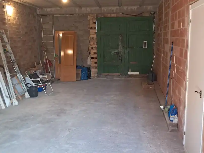 Garage zur Miete in Requena