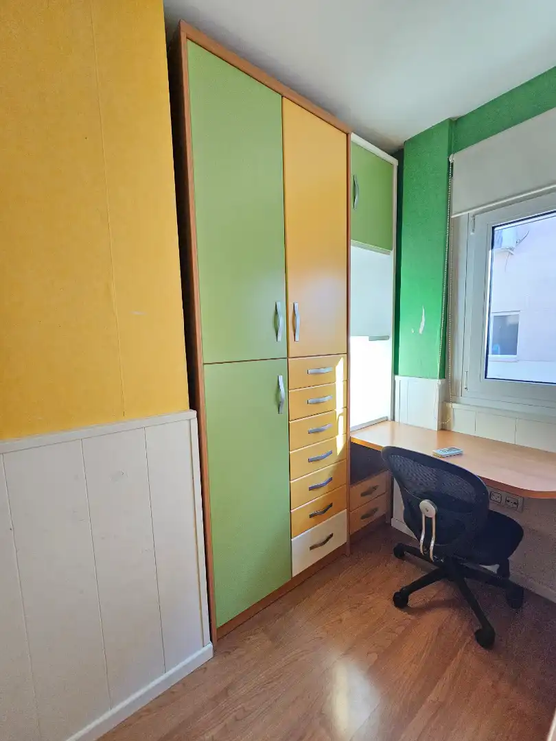Habitación de Casa adosada en venta en Ogíjares con Aire acondicionado, Trastero y Amueblado