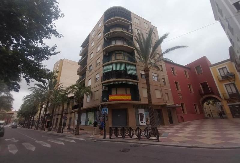 Foto 1 de Apartament en venda a Av Constitucion,4 Esc:1 Pl:4 Pt:01 Aspe (alicante), Centro, Alicante