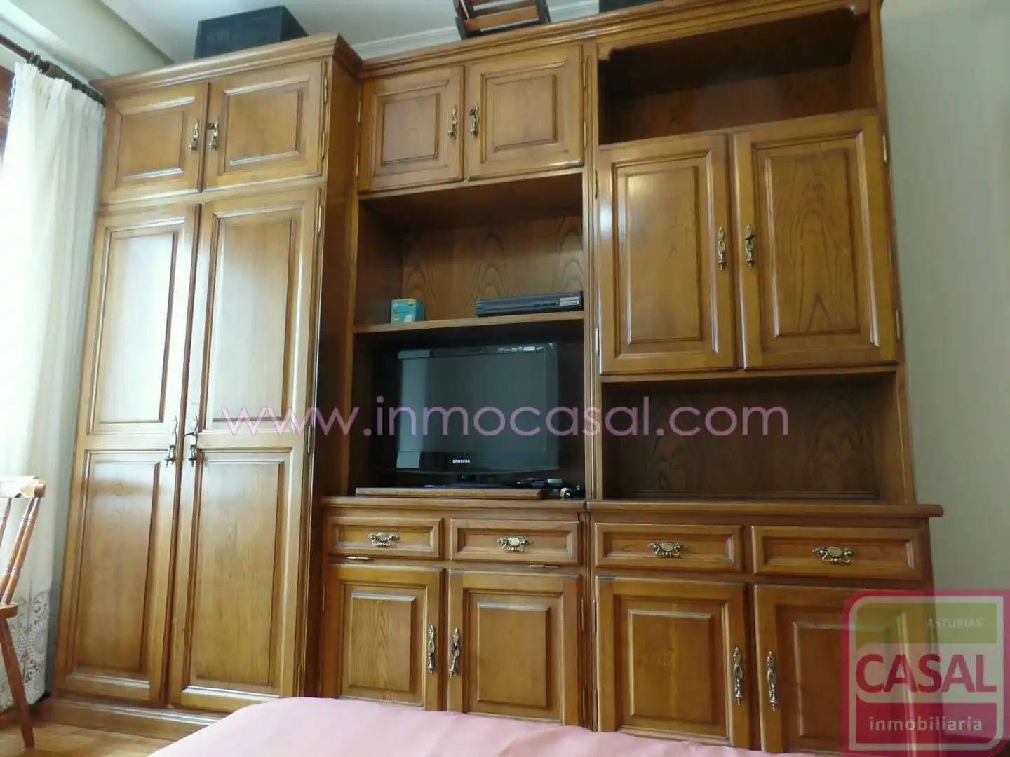 Wohnzimmer von Wohnung zur Miete in Oviedo  mit Heizung, Terrasse und Möbliert