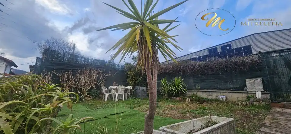 Detached homes for sale in Etxebarri  with Heating, Private garden and Storage room
