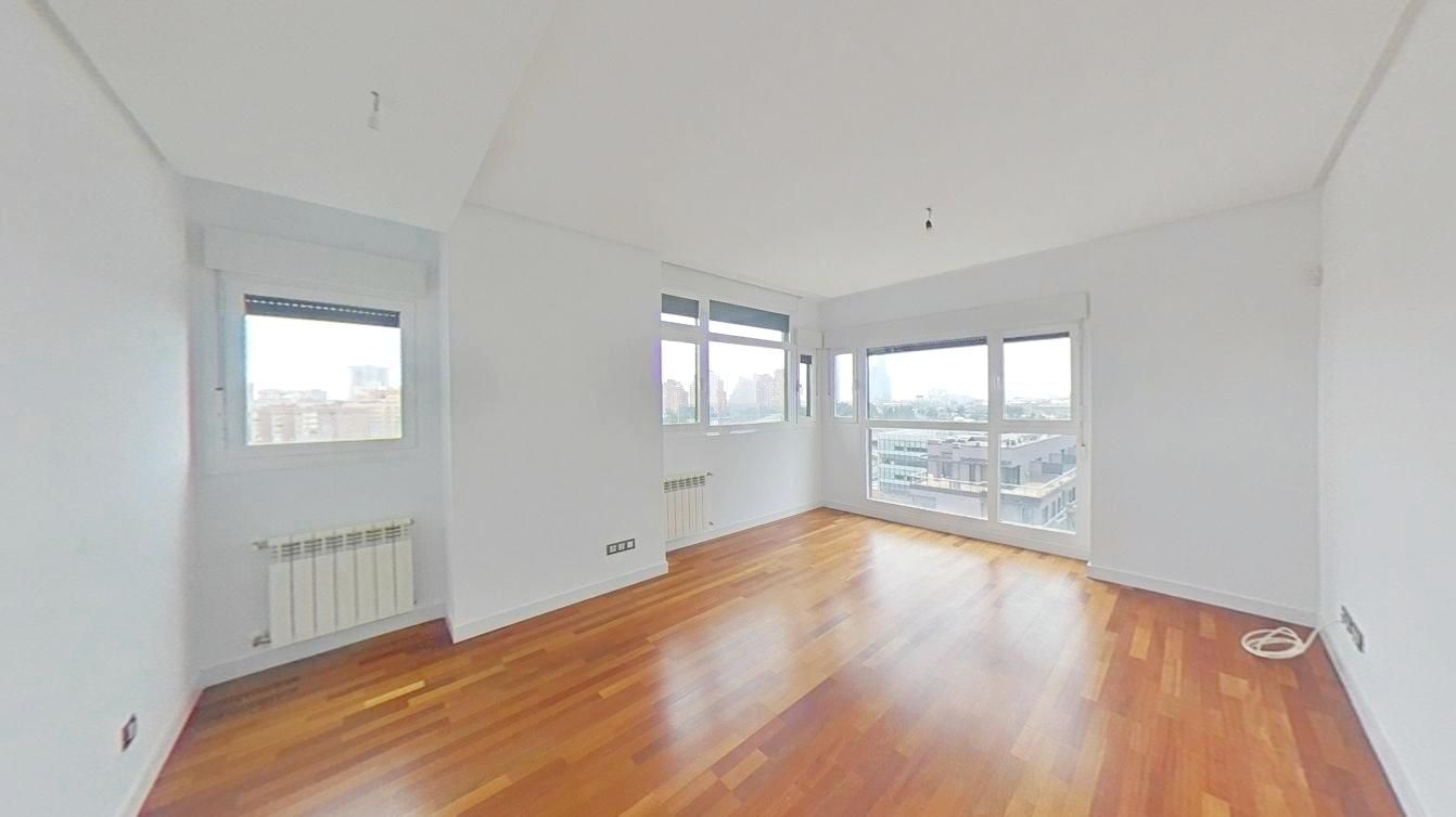 Living room of Flat for sale in  Madrid Capital  with Air Conditioner, Heating and Terrace