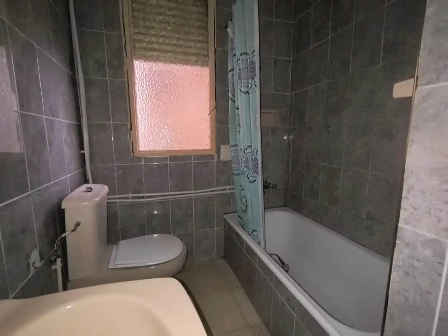 Bany de Pis en venda en Cáceres amb Terrassa