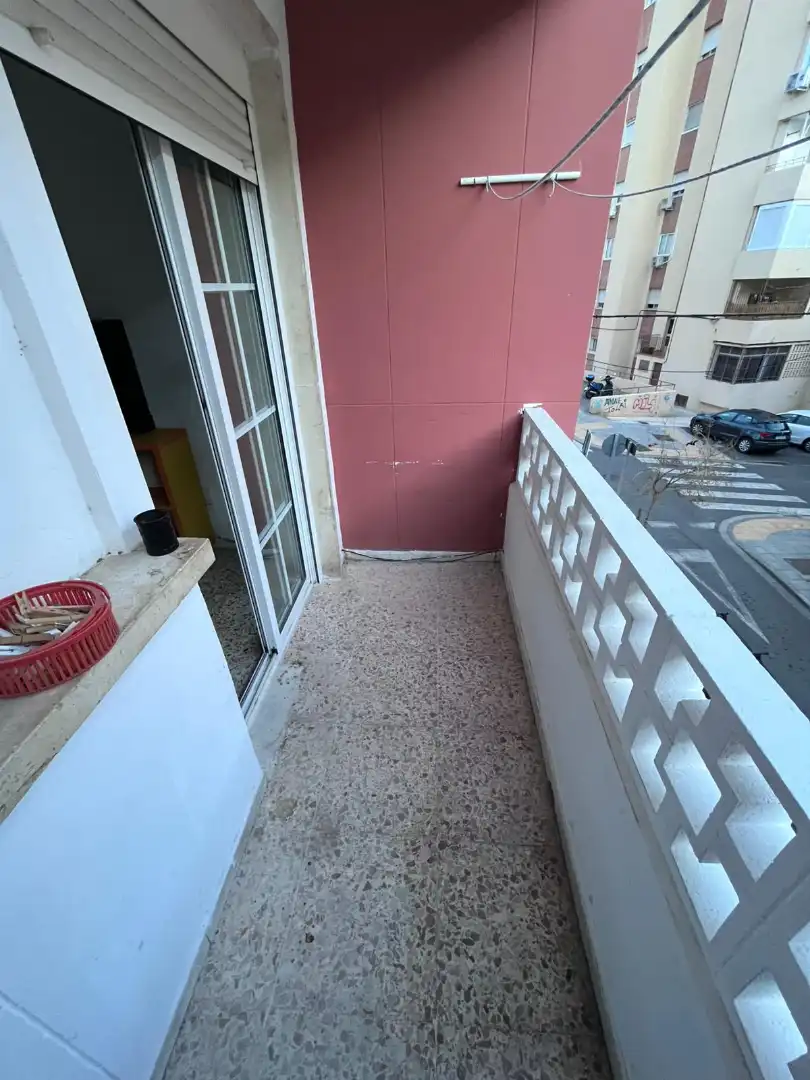 Terraza de Piso de alquiler en Almería con Aire acondicionado, Terraza y Amueblado