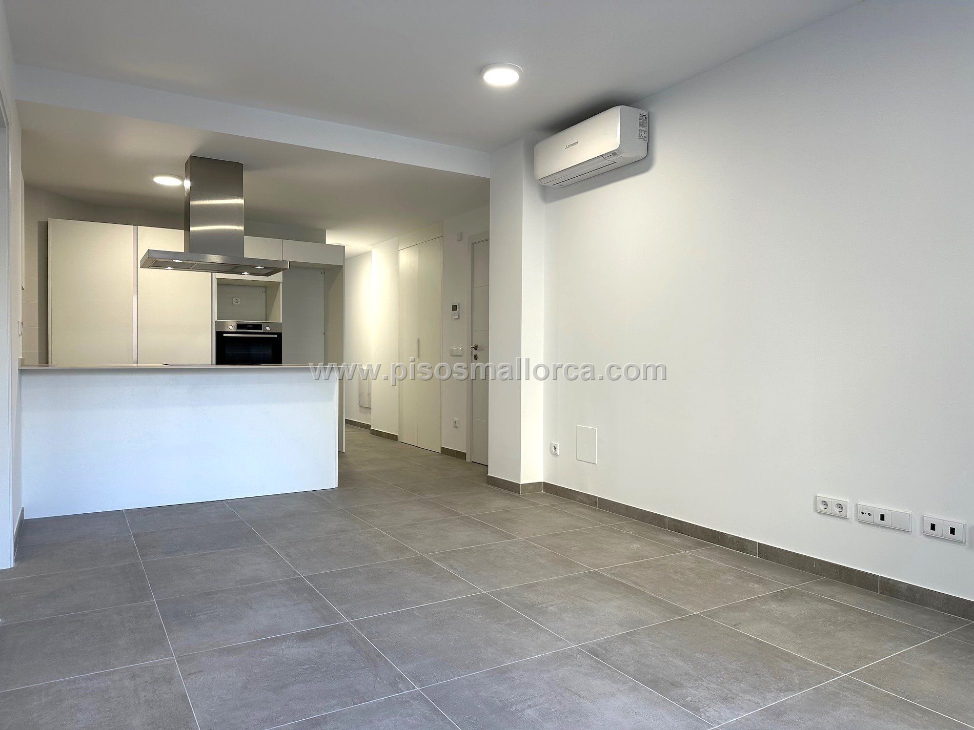 Cocina de Piso de alquiler en  Palma de Mallorca con Aire acondicionado, Parquet y Balcón