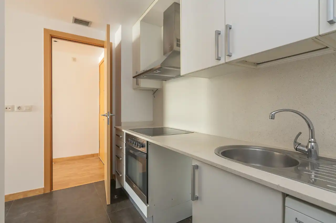 Cuina de Pis en venda en Barcelona amb Aire condicionat, Terrassa i Traster
