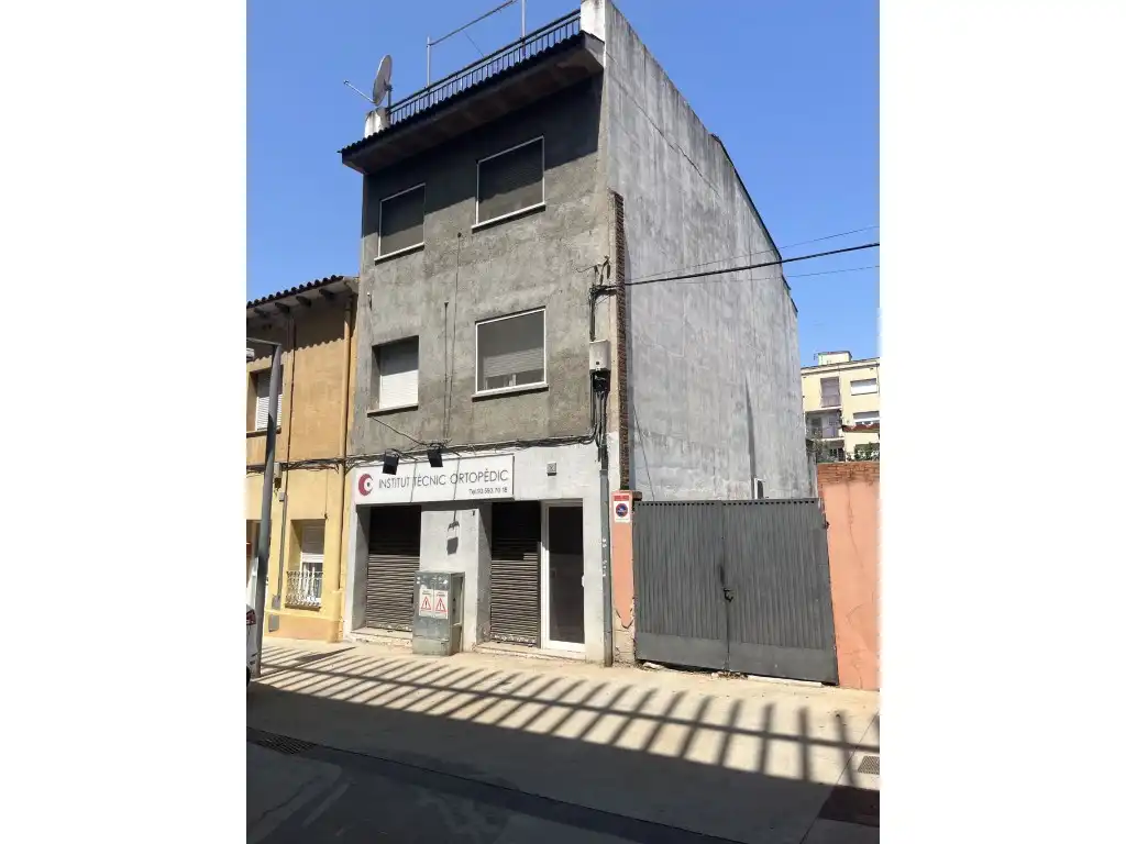 Edificio en venta en Col.legis Nous