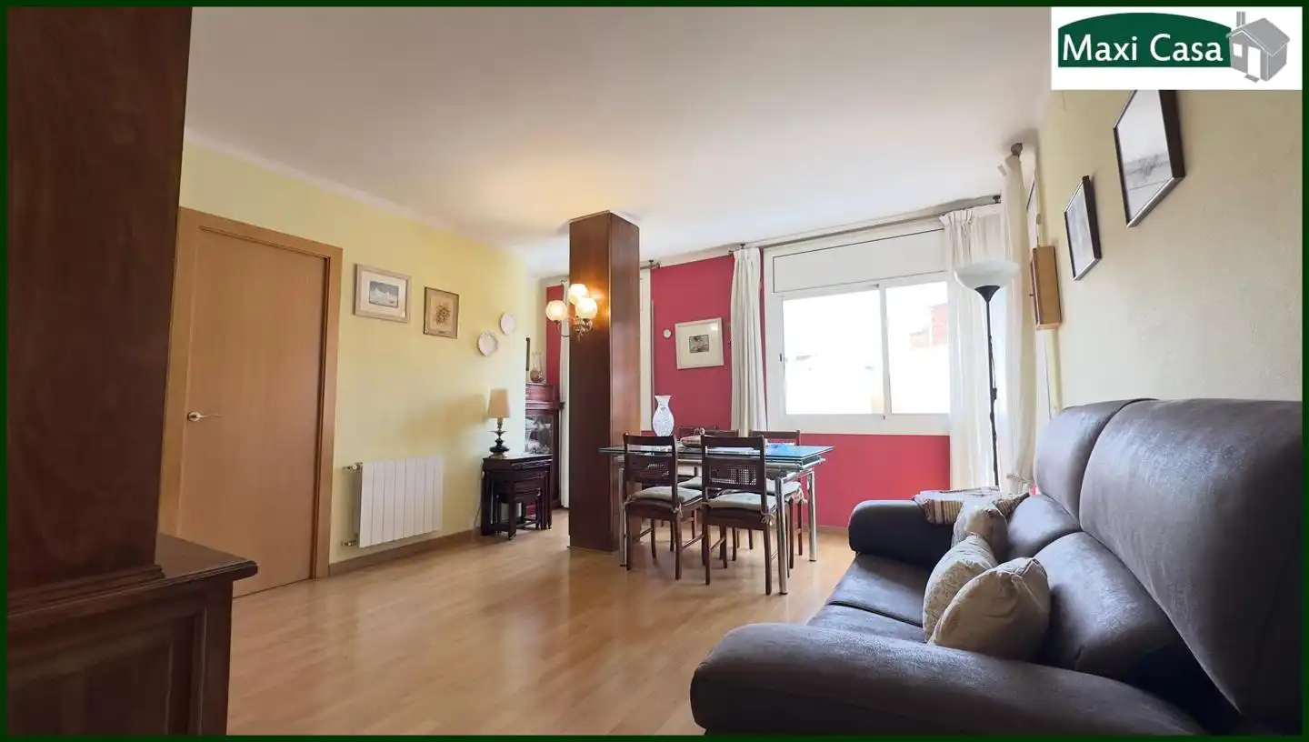 Exterior view of Flat for sale in Barcelona  with Heating, Parquet flooring and Terrace