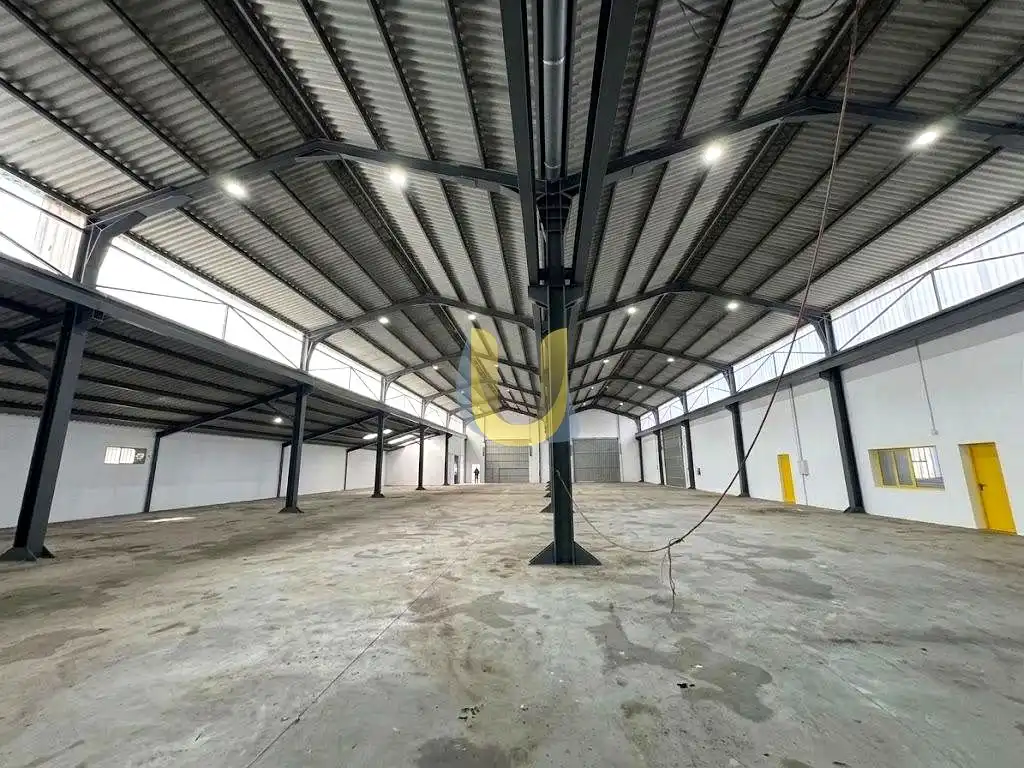 Nau industrial de lloguer a Las Vegas - El Pozanco - Adelfillas