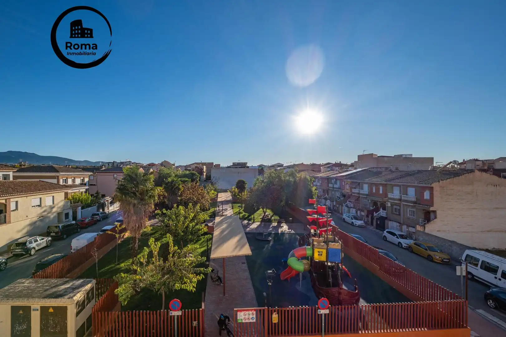 Exterior view of Attic for sale in Armilla  with Terrace, Storage room and Furnished