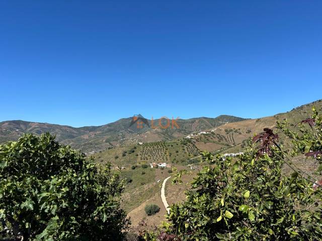Casa-chalet en Venta en El Borge